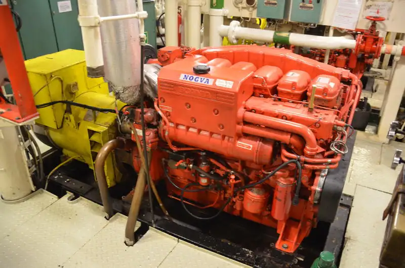 Kapal suplai platform (PSV) untuk dijual