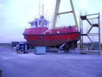 Kapal penarik dijual