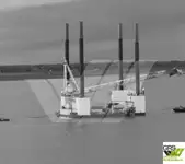 Rig pengeboran lepas pantai untuk dijual