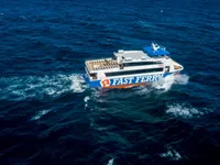 Kapal feri untuk dijual