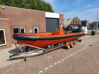 Kapal kontainer untuk dijual