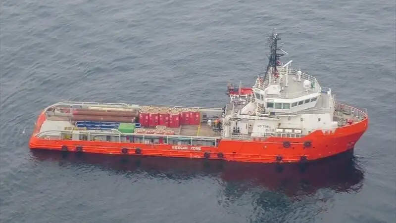 Kapal tunda untuk dijual