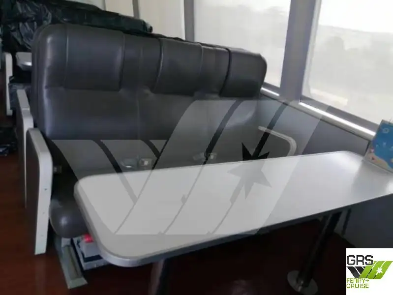 Kapal pesiar untuk dijual