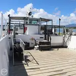 Kapal pendarat, tank untuk dijual