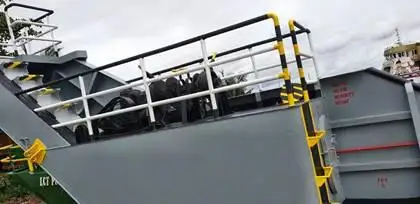 Kapal pendarat, tank untuk dijual