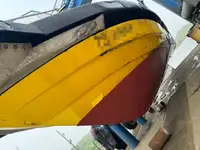 Kapal kru untuk dijual