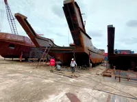 Kapal pendarat, tank untuk dijual