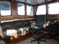 Kapal patroli untuk dijual