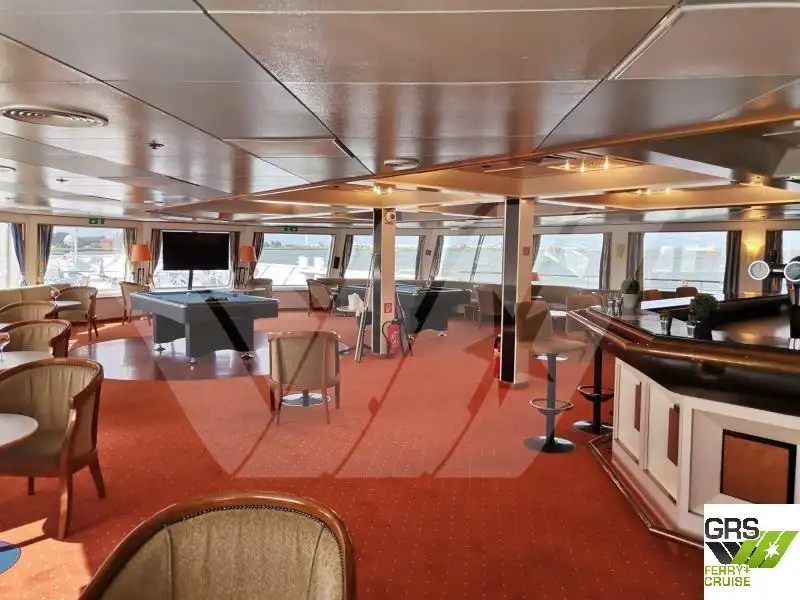 Kapal pesiar untuk dijual
