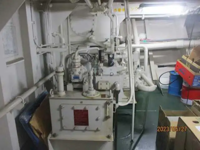 Kapal pengangkut barang curah untuk dijual