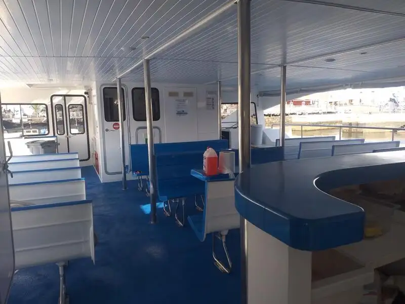 Kapal pesiar untuk dijual