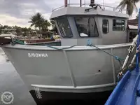 Kapal suplai untuk dijual