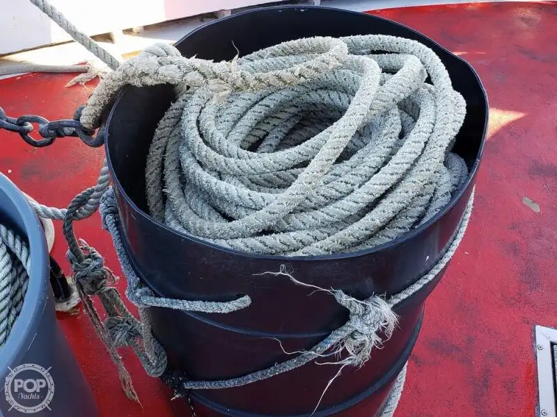 Kapal feri untuk dijual