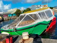Kapal feri dijual
