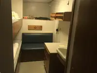 Kapal feri untuk dijual