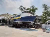 Kapal pesiar untuk dijual
