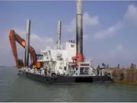 Kapal keruk dijual