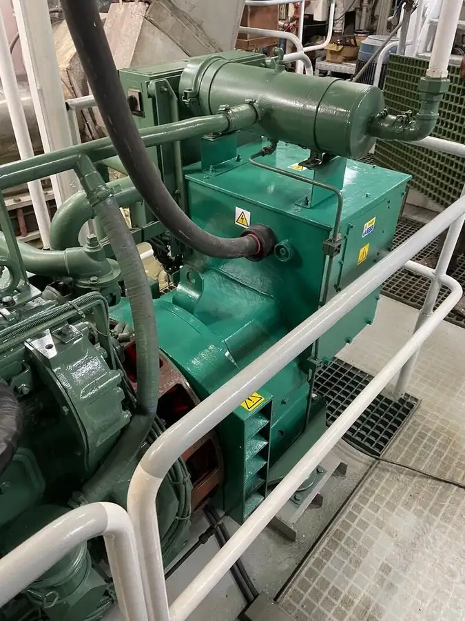 Kapal pendingin untuk dijual
