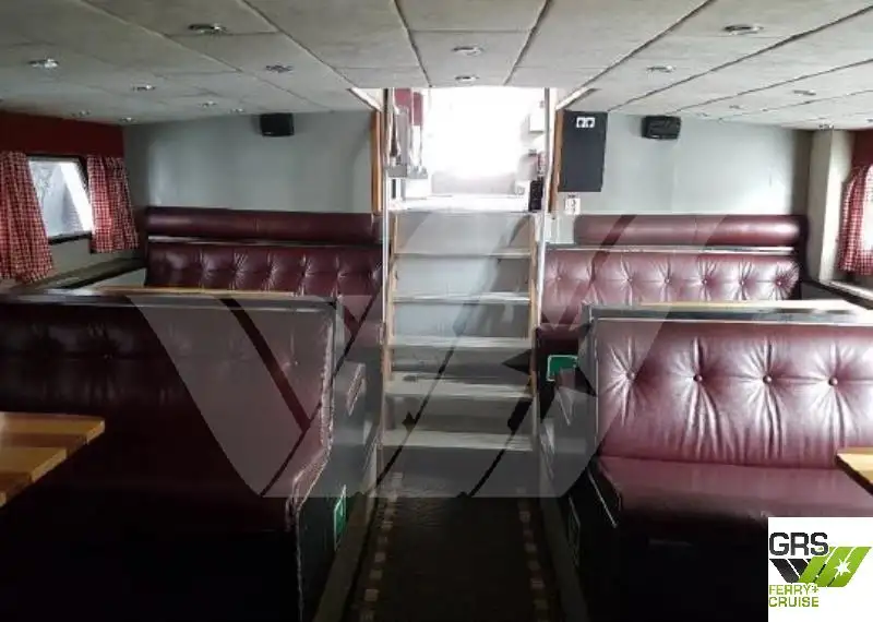 Kapal pesiar untuk dijual