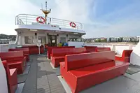 Kapal pesiar untuk dijual
