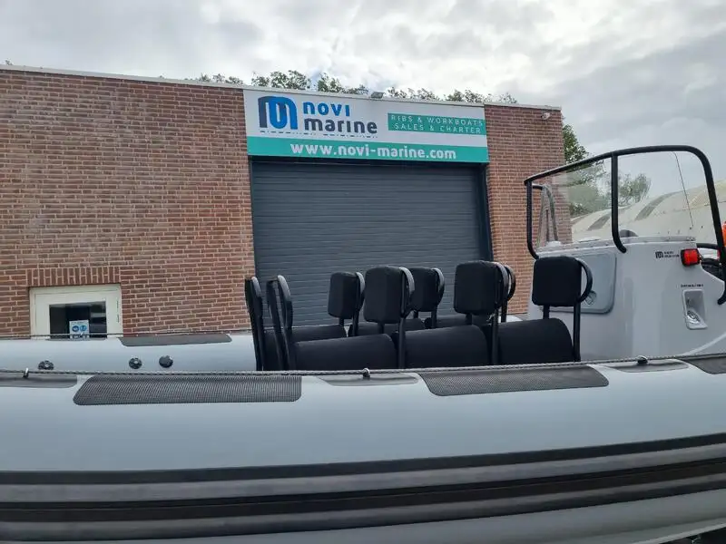 Perahu karet kaku untuk dijual