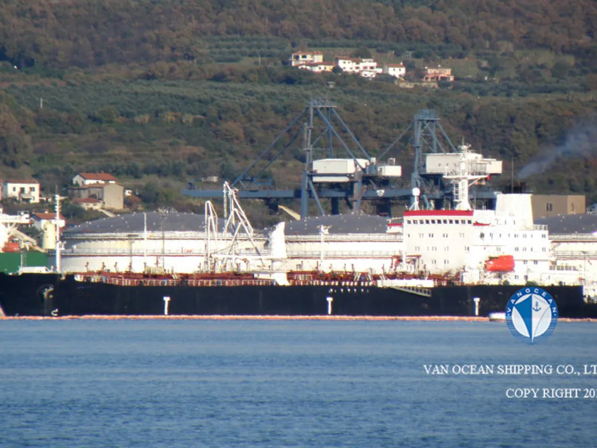 Kapal tanker minyak/kimia untuk dijual