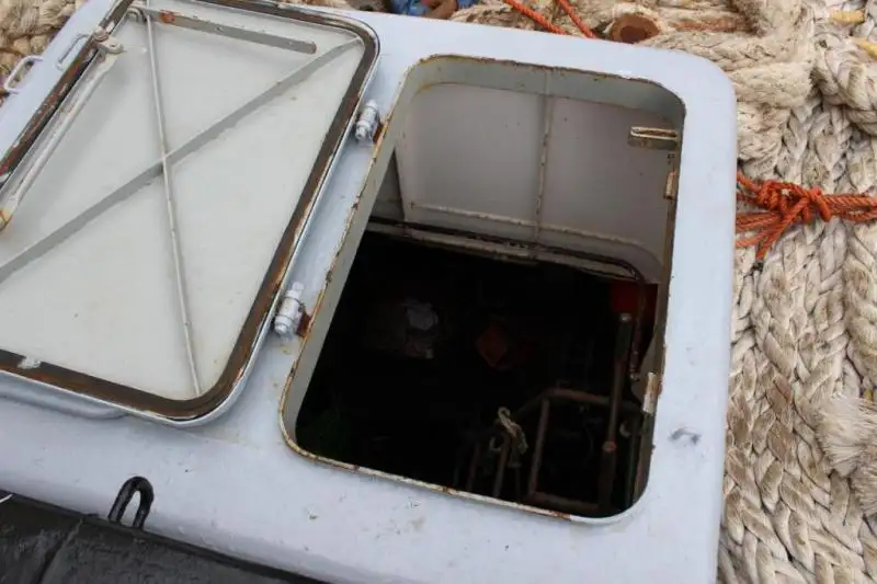 Kapal tunda untuk dijual
