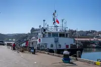 Kapal survei untuk dijual