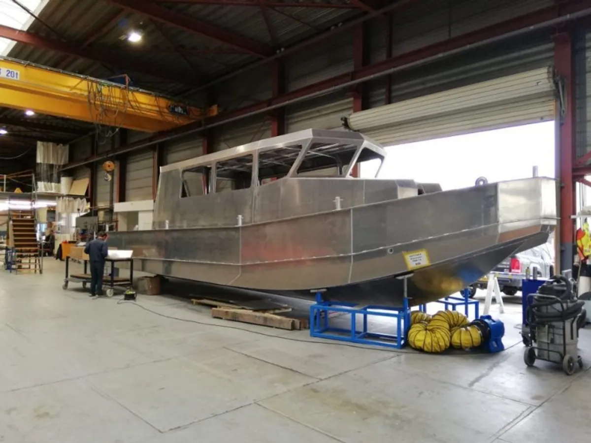 Kapal pandu untuk dijual