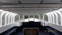 Kapal penumpang untuk dijual