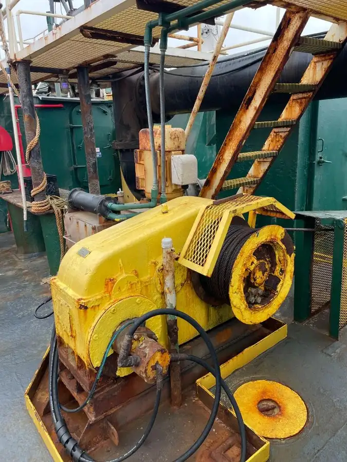 Kapal keruk untuk dijual