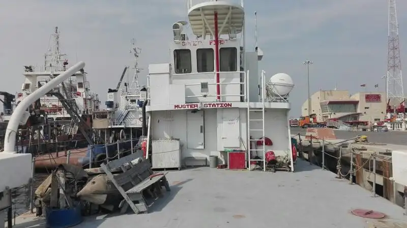 Kapal patroli untuk dijual