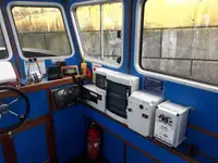 Kapal tunda untuk dijual