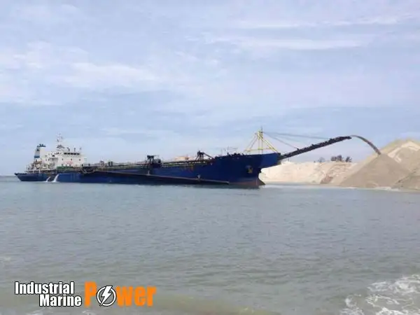 Kapal keruk untuk dijual