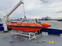 Kapal kru untuk dijual