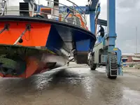 Kapal pesiar untuk dijual