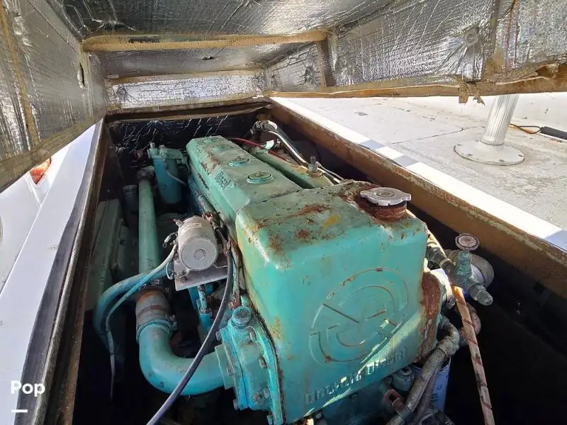 Kapal pesiar-feri untuk dijual