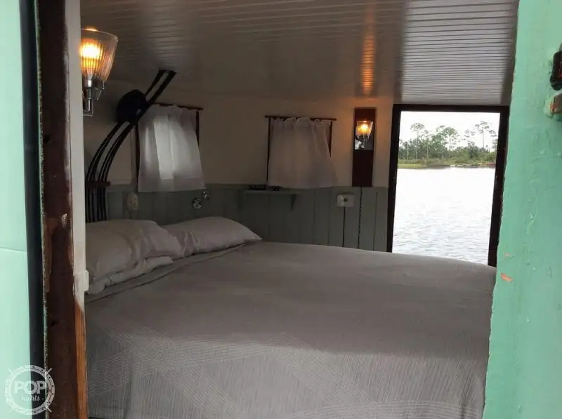 Kapal tunda untuk dijual