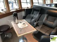 Kapal pendarat, tank untuk dijual