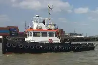 Kapal penarik dijual