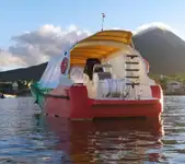 Kapal feri untuk dijual