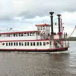 Kapal penumpang dijual