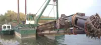 Kapal keruk untuk dijual