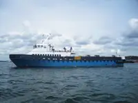 kapal kru dijual