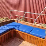 Kapal pesiar untuk dijual