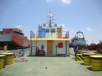 Kapal kru untuk dijual