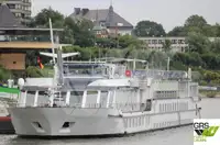 Kapal pesiar untuk dijual