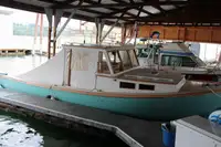 Kapal pengolahan ikan untuk dijual