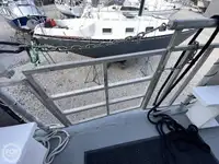 Kapal pesiar untuk dijual