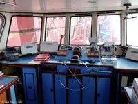 Kapal survei untuk dijual